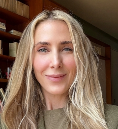 Jennifer Shawgo headshot.