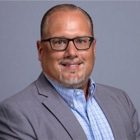 Headshot of Steve Oswald.